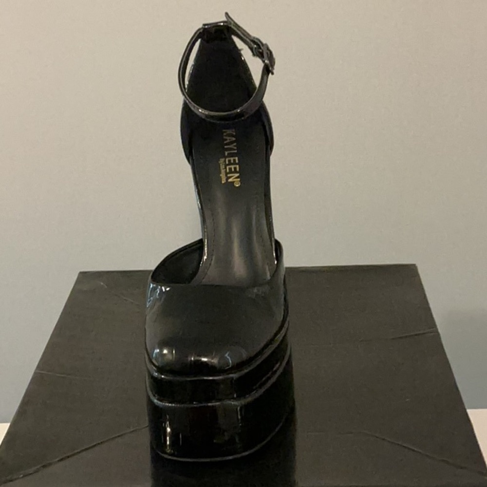 KAYLEEN By Los Angeles Black Platform Shoes